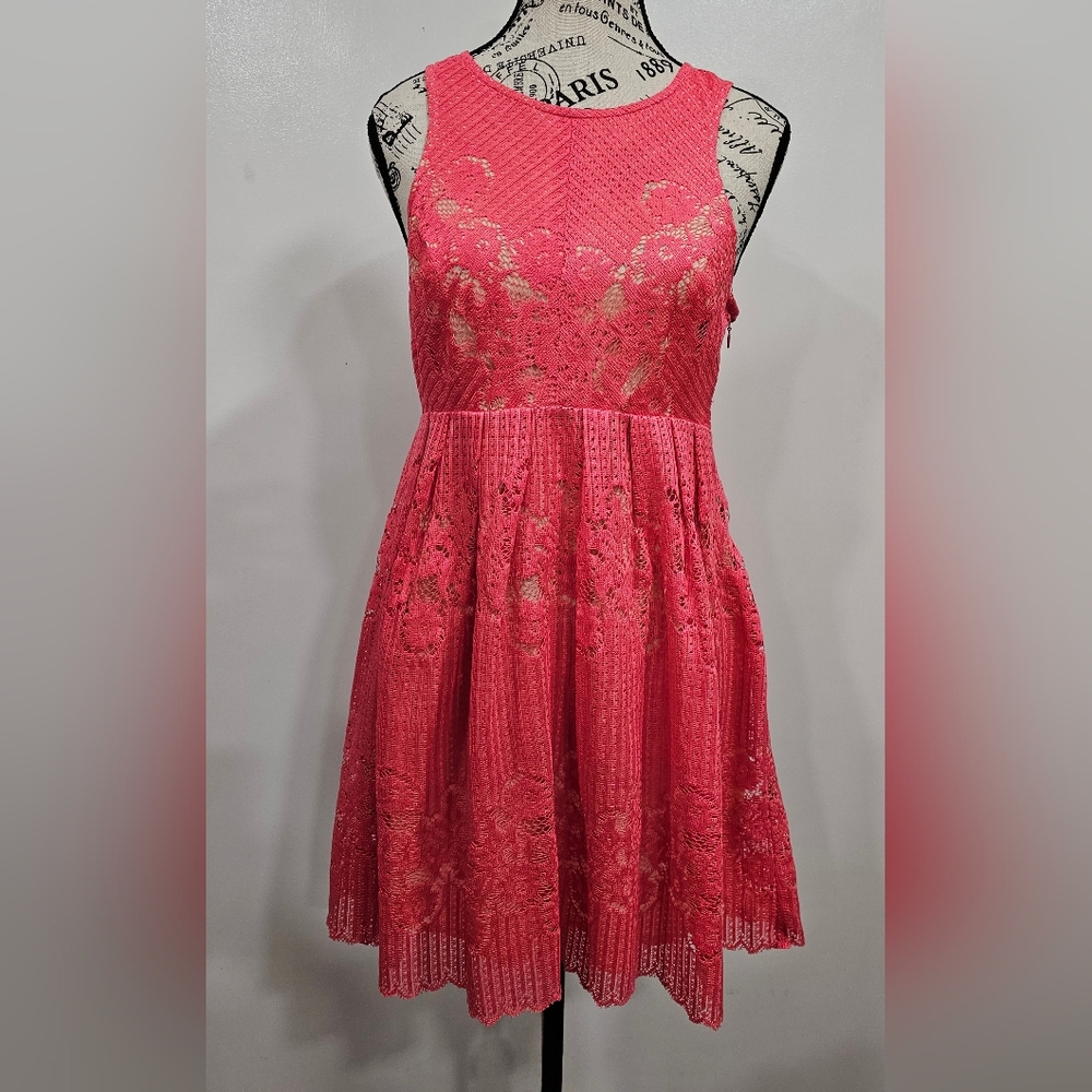 FREE PEOPLE CORAL LACE SUNDRESS - SZ 2 - EUC - Picture 5 of 8